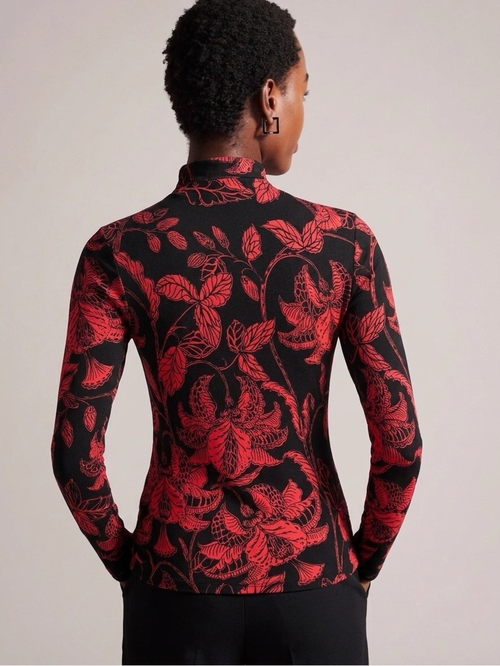 TED BAKER Women's Abyiaah Fitted Floral Long Sleeve Top - Black/ Red, Small - Picture 6 of 10